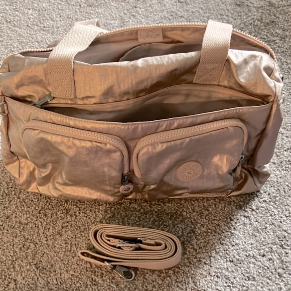 KIPLING LIGHT PINK METALLIC SHOULDER BAG - Picture 6 of 6